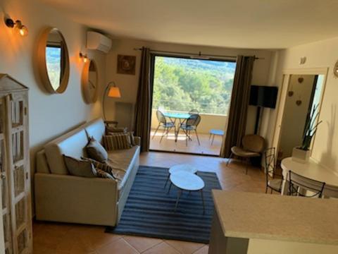 Appartement Cosy Avec Climatisation Reversible Golf De Saumane Exterior photo